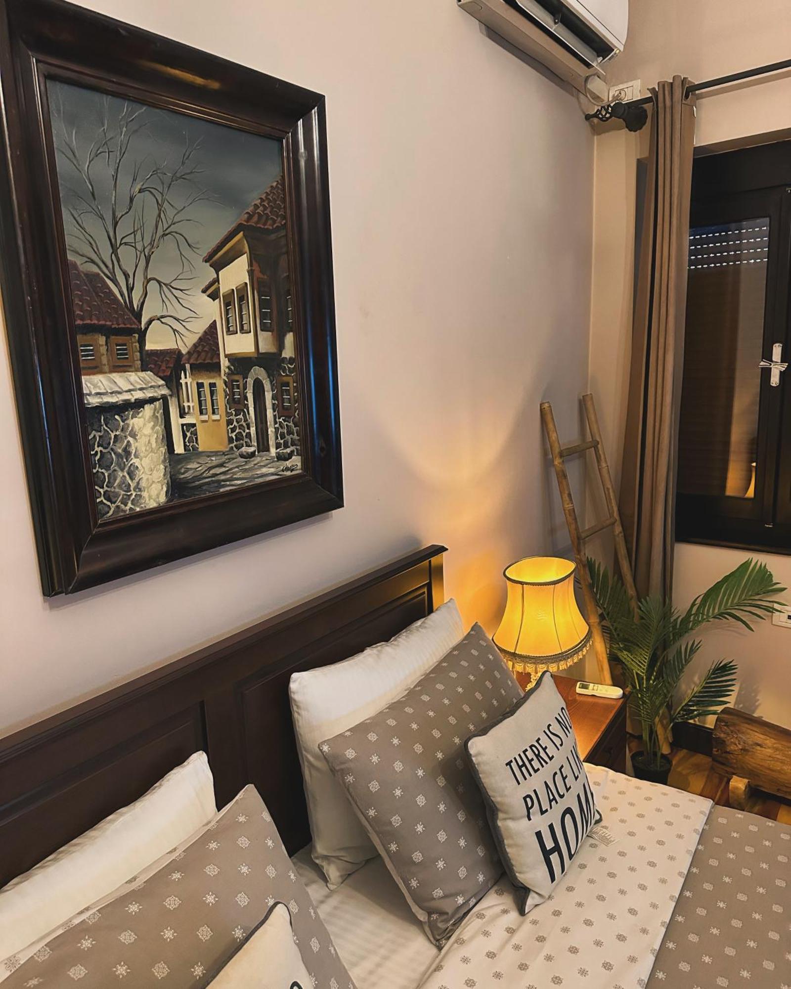 Villa Elezi 2 Korça Exteriör bild